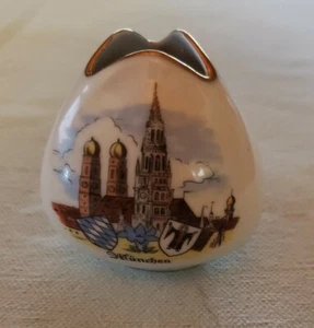 München, kleines Schmuckstück, Germany - Bild 1 von 4