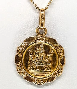 18K Gold Christ Medal Chain 20" Long - Picture 1 of 6