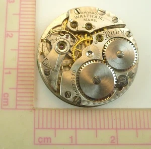 Waltham Rubin Armbanduhrwerk - gute Unruh - Teile / Reparatur - Bild 1 von 5