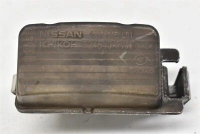 Luz de matrícula Nissan GT-R 2009-2015 OEM GTR 09-15 Foto 1 de 4