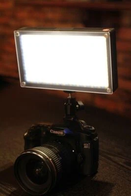 LED312A Daylight 5600K Light on camera DSLR Photo Video Interview - Image 1 of 4