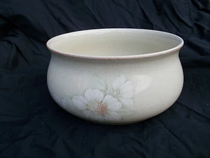 Denby DAYBREAK. Large Salad or Fruit Bowl. Diameter 19.5 cms - Picture 1 of 3
