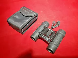 BUSHNELL 8 X 21 Folding Compact Binoculars w/ Softcase. Mw2 - Picture 1 of 2