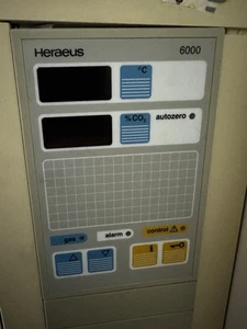 Heraeus Wärmeschrank 6000 Trockenschrank Labor - Bild 1 von 5