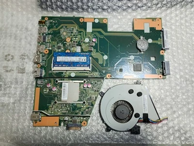 scheda madre ASUS F551MAV-SX996H usata funzionante con RAM - Immagine 1 di 4