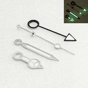 Ajuste NH34 4R34 Plata Merc/Negro 24 Horas Manecillas Verde Luminoso VENDEDOR DE EE. UU. - Imagen 1 de 1