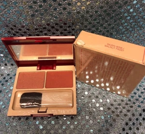 Avon Natural Radiance Power Blush Duo ~ Raisin Wine & Walnut Frost, NOS - Picture 1 of 2