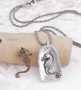 Handmade Seahorse Pendant ONLY No CHAIN Ocean Beach Shore Sea Life Summer - Picture 1 of 9