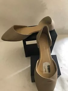 Charles Albert New York Women's Size 11M Biege Suede Slip On Flats - Picture 1 of 7