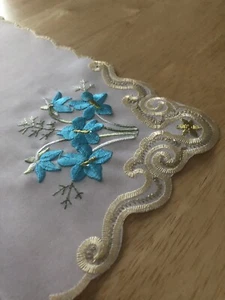 22x White Embroidered Table Napkins - Blue And Gold Flowered Edged Embroidery. - Picture 1 of 7