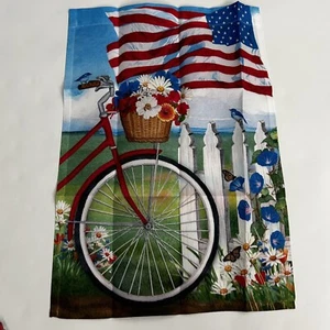 Kleine Gartenflagge amerikanische Flagge und Fahrrad 12,5" x 18" lichtbeständig NEU - Bild 1 von 3