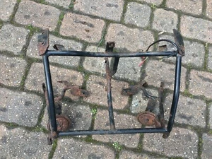 TRIUMPH TROPHY 1200cc FAIRING MOUNTING BRACKET FAIRING  900  J REG - Picture 1 of 11