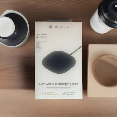 Mophie 15W Fast Charge Wireless Charging Pad for iPhones & Galaxy Phones - Image 1 of 3