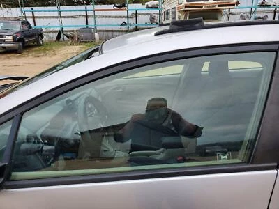 2010-2014 Honda Insight Front LH Door Glass/Window (AS2 tint) ***GLASS ONLY*** - Image 1 of 4