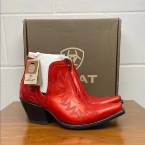 NIB Ariat Womens Dixon Queen of Hearts Leather Western Bootie Snip Toe Size 11B - Picture 1 of 10