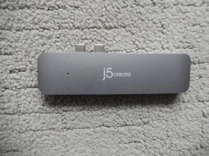j5Create USB-C USB-3.1 MacBook MODEL JCD382 - Afbeelding 1 van 4