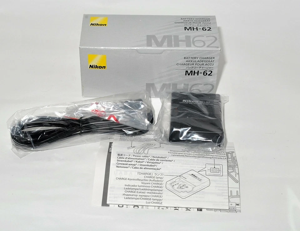 Cargador de batería Nikon MH-62 para EN-EL8 - Coolpix S50, 51, 52, P1, etc de Japón Foto 1 de 4