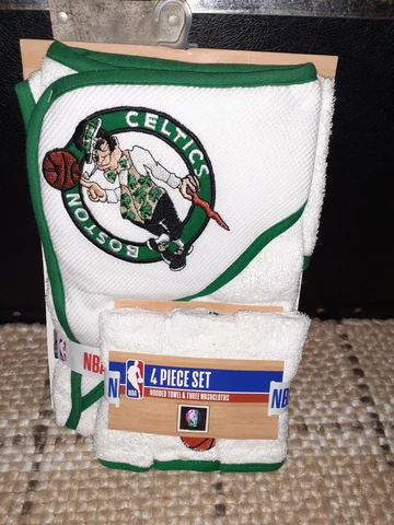 NBA Boston Celtics Basketball Baby Infant Hooded Towel & 3 Washcloth Set NEW TAG Cover