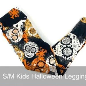 Lularoe s/m 2-8 Unisex leggings skulls Halloween UNISEX NEW - Picture 1 of 2