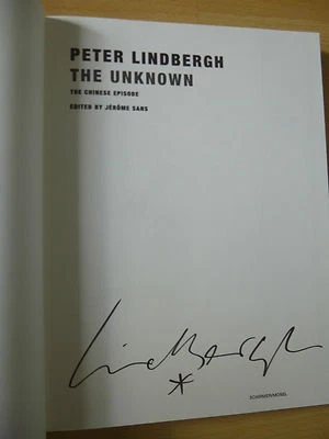 Peter Lindbergh Autogramm signed Katalog "The Unknown" - Bild 1 von 2