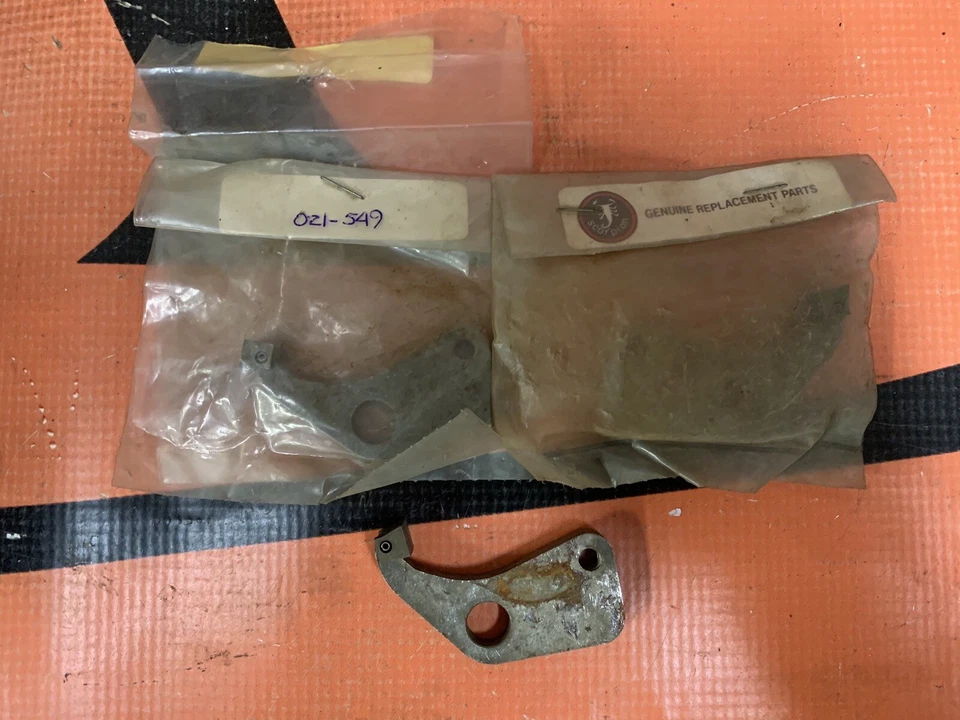 Vintage Scorpion Snowmobile Power Thrust Primary Clutch Arms Sting TK H/P Motors - Image 1 of 1