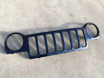 Jeep Liberty 2002-2004 parrilla de cabezal delantero Patriot Blue Mopar 5gf25wb7af usado Foto 1 de 4