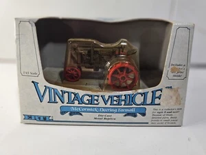 Vintage 1987 ERTL Vintage Vehicles McCormick-Deering Farmall Tractor 1/43 Scale - Picture 1 of 8