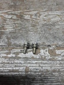 1995 95 1989-1997 Suzuki Katana GSX600F Engine Starter Solenoid Mounting Bolts - Picture 1 of 9