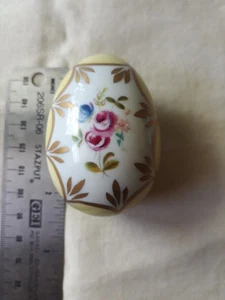 Nouvelle de Porcelaine Limoges France egg trinket box - Picture 1 of 4
