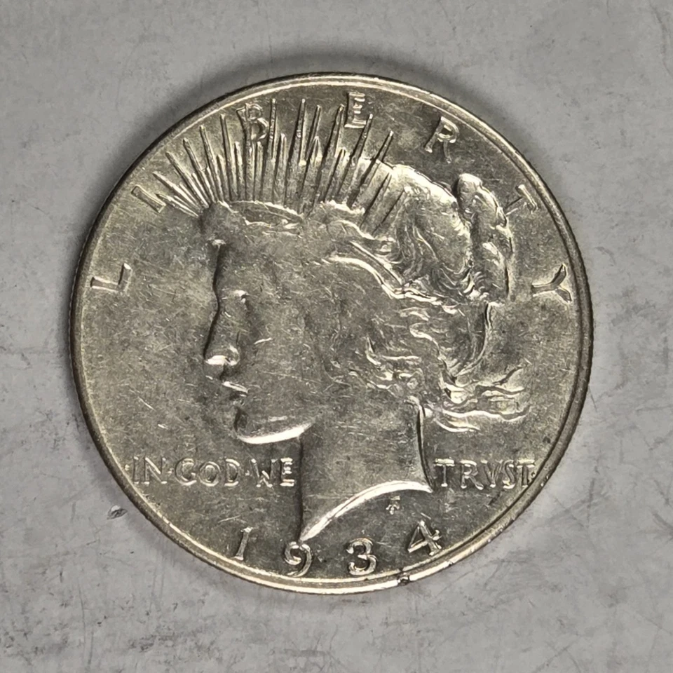1934-S Peace Silver Dollar $1 - KEY DATE TO SERIES - Extra Fine Condition Coin! - Image 1 of 4