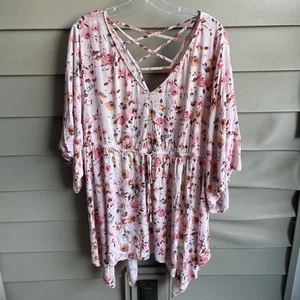 Torrid Womens Floral Crossover Back Top Size 3X Pink Flare Sleeve Tropical Boho - Picture 1 of 8
