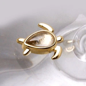14 Karat solid Yellow Gold Turtle Dermal Top - Picture 1 of 2