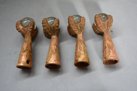 NICE SET 4 ANTIQUE IRON & GLASS BALL & CLAW TABLE FEET Cover