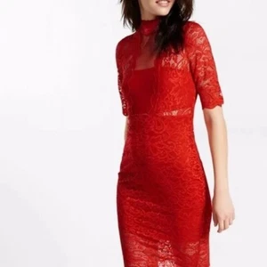 NWT Express Mock neck Sexy Red lace stretch Bodycon dress SZ 4 Small - Picture 1 of 7