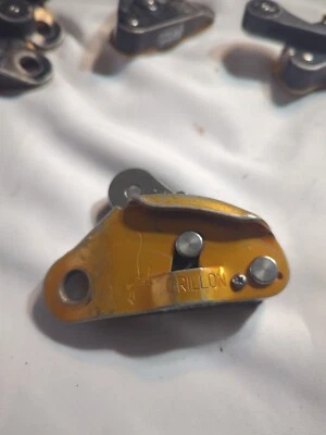 PETZL Gancho Parrilla Ajustable Trabajo Posicionamiento Cordón Clase B Usado Foto 1 de 4