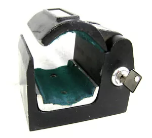 Santa Cruz Rifle Large Gun Lock WITH KEY INCLUDED!!!! 12V Model SC-1 - Picture 1 of 6