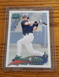 1998 Pacific Paramount Platinum Blue /67 Derek Jeter - Picture 1 of 3