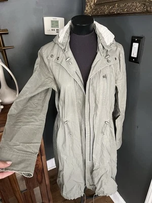 Chaqueta de lluvia Peruvian Connection verde esquisto Newport con capucha anorak para mujer talla L Foto 1 de 4