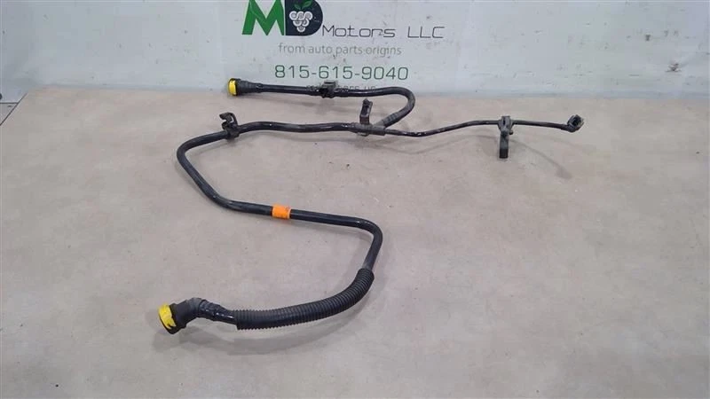 Ford Edge 2016-2018 bote de vapor de combustible conector manguera tubo tubo F2G3 9D683 AJ Foto 1 de 4