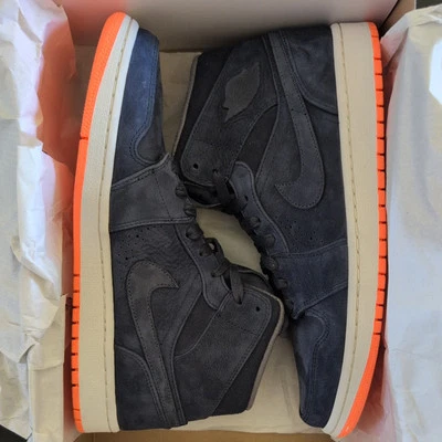 Size 10.5 - Air Jordan 1 Retro Nouveau Mid Obsidian - Image 1 of 4