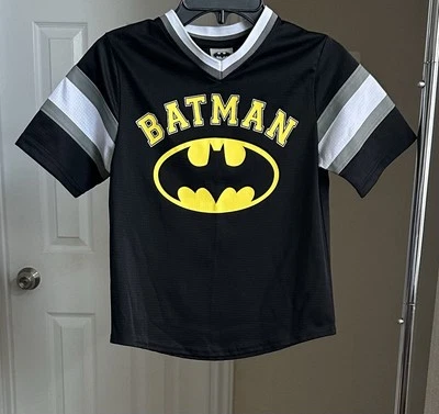 Batman Dark Knight Short Sleeve Jersey Size 7/8 Boys Sz Tag Missing - Image 1 of 4