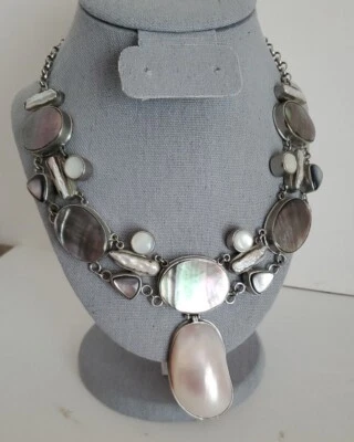 Collar Hecho a Mano Colgante con Concha de Abulón y Perla Natural Paua. Hawaii  Foto 1 de 4