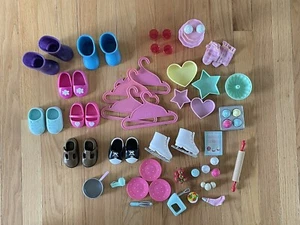 Battat Our Generation 18" Muñeca Accesorios Zapatos Cocina Patines Botas Lote 52 piezas - Imagen 1 de 16