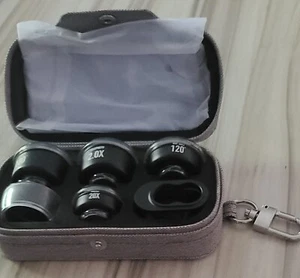 Kit objectifs iPhone Momax X-Lens Pro 4 en 1 - Photo 1 sur 3