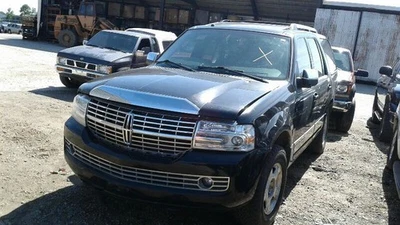 Automatic Transmission From 2007 Lincoln Navigator 6HP26 4x4 4wd - Image 1 of 4