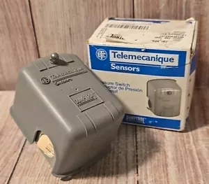 Square D PumpTrol Pressure Switch 100 PSI, 9013FHG2J27 Water Pump. "NEW" - Picture 1 of 4