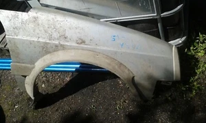AILE avant droite CITROEN VISA ou C15 - Picture 1 of 1