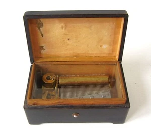Antike seltene Spieldose 4 Melodien vor 1945 - Bild 1 von 5