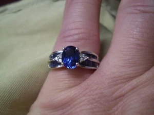 Anillo de oro blanco 10K para damas 13 zafiros y 6 diamantes 3,9 gramos - Imagen 1 de 5