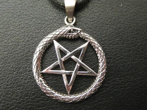 Pentagramm in Schlange 925 er Silber Anhänger + Geschenkbox + Band et Nox x637 - Picture 1 of 11
